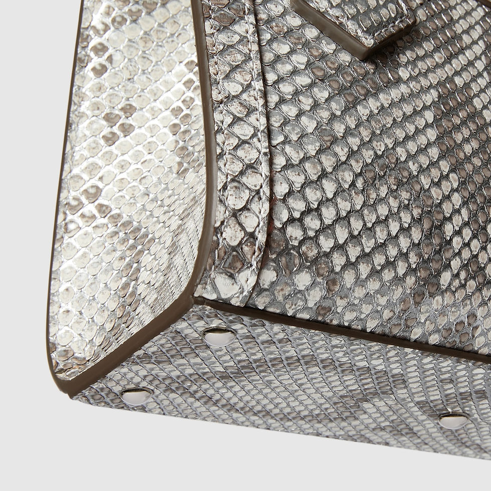 Thumbnail: Gucci Diana python small tote bag - metallic silver