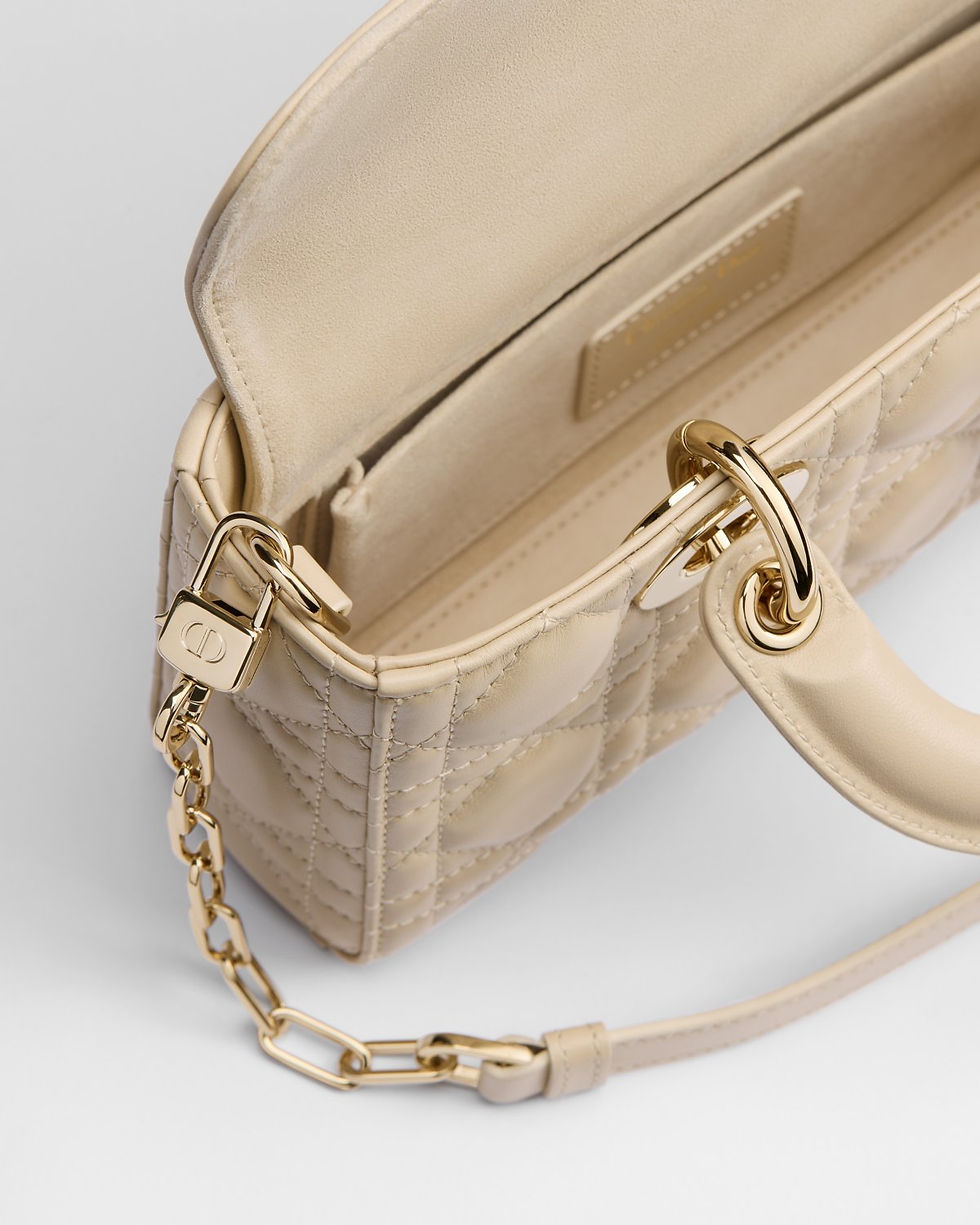 Thumbnail: Dior Small Lady D-Joy bag with bow in Trench beige Cannage lambskin – view 4