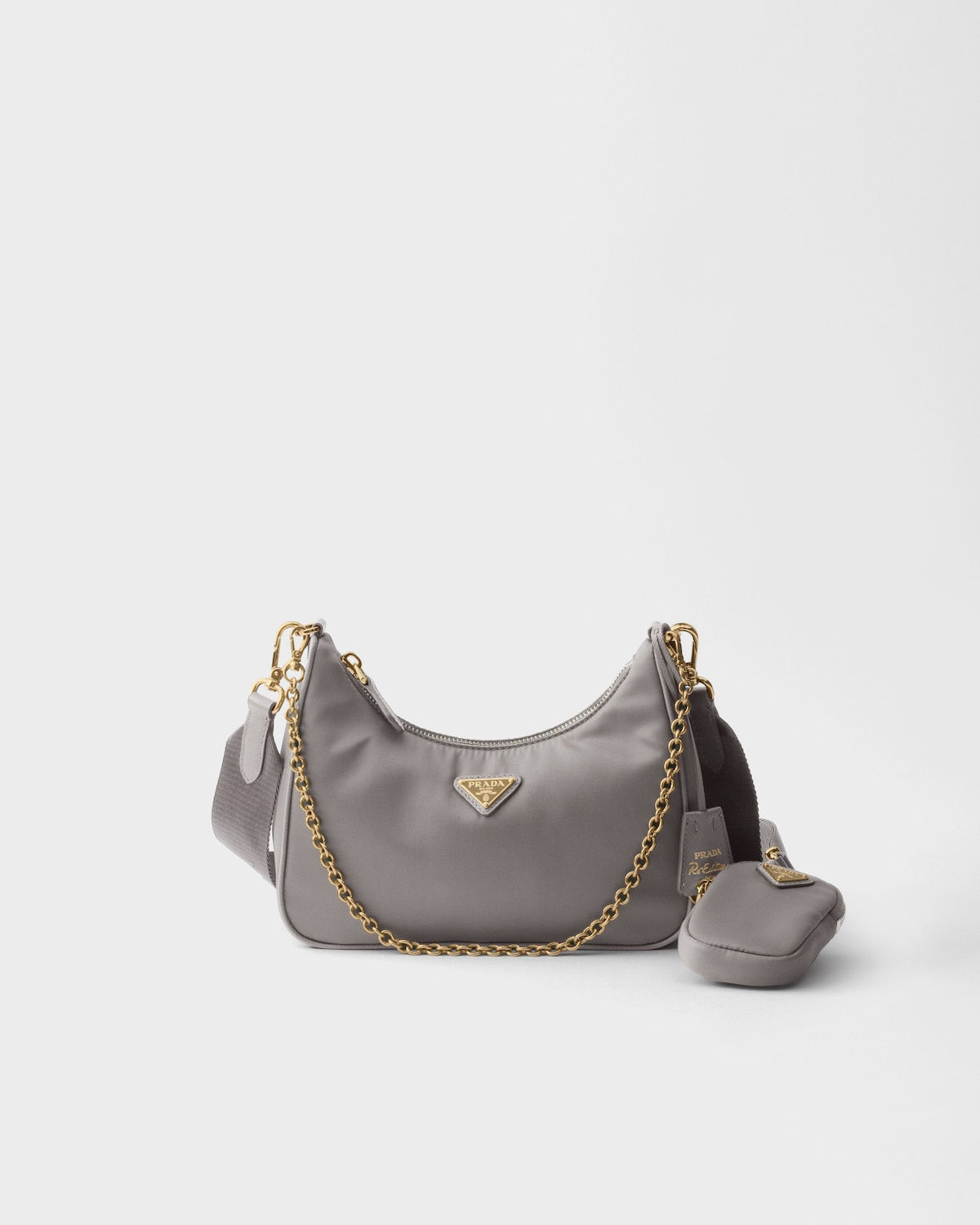Prada Re-Edition 2005 shoulder bag in cloudy gray Re-Nylon – front view