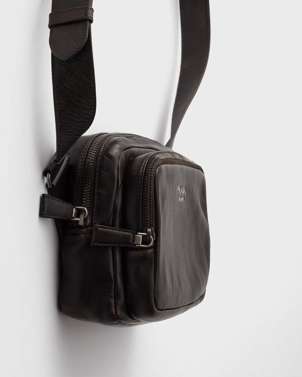 Thumbnail: Prada shoulder bag in dark brown distressed nappa leather – view 7