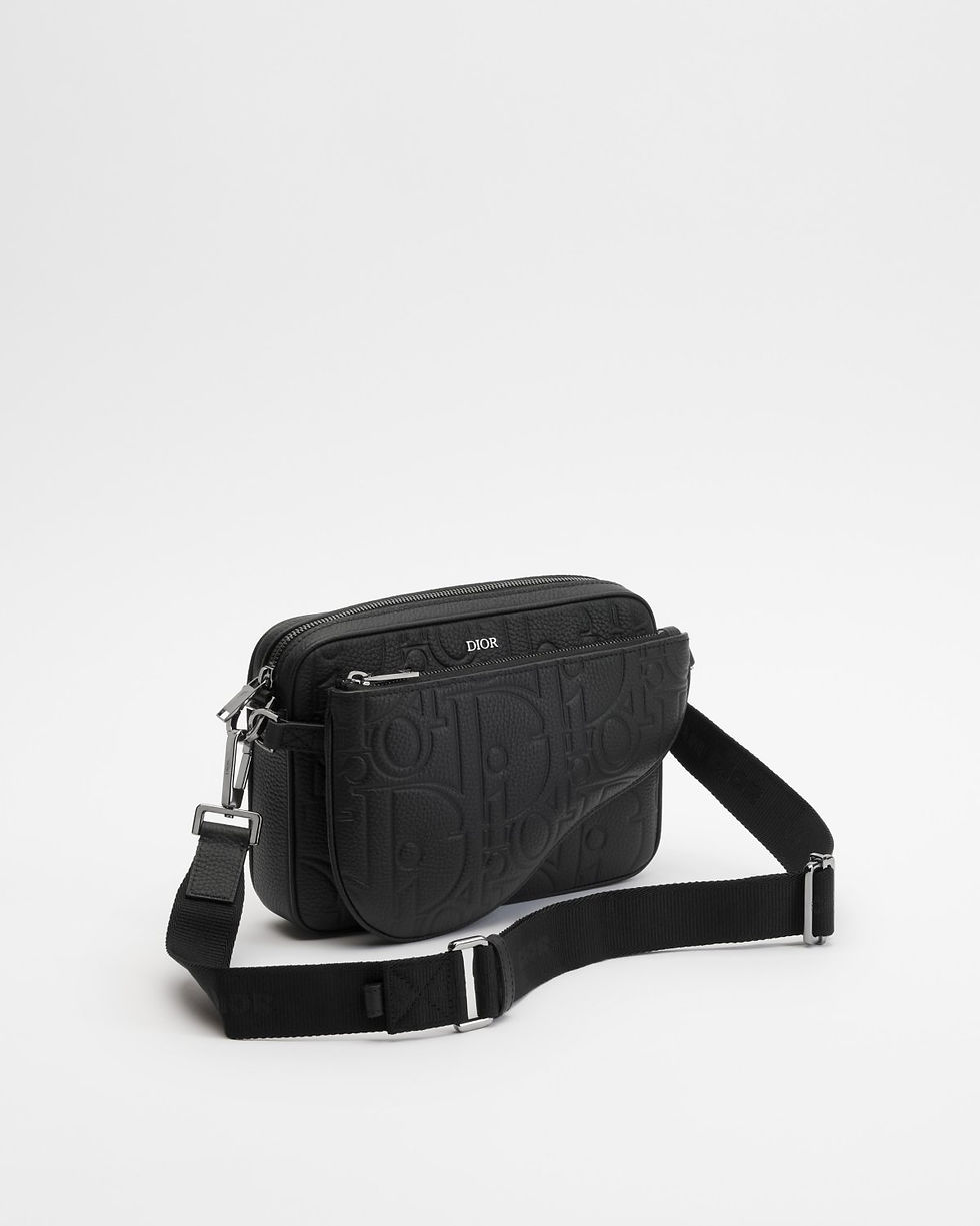Dior Saddle Triple Pouch in black Dior Gravity leather – three-quarter view