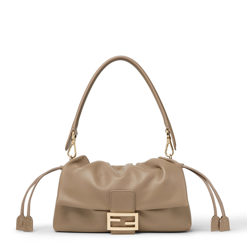 Fendi Baguette Soft Medium bag in dove grey nappa leather – front view