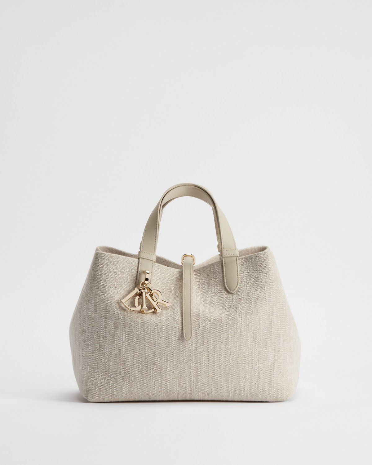 Dior Medium Toujours bag in beige Dior Oblique Washed jacquard – front view