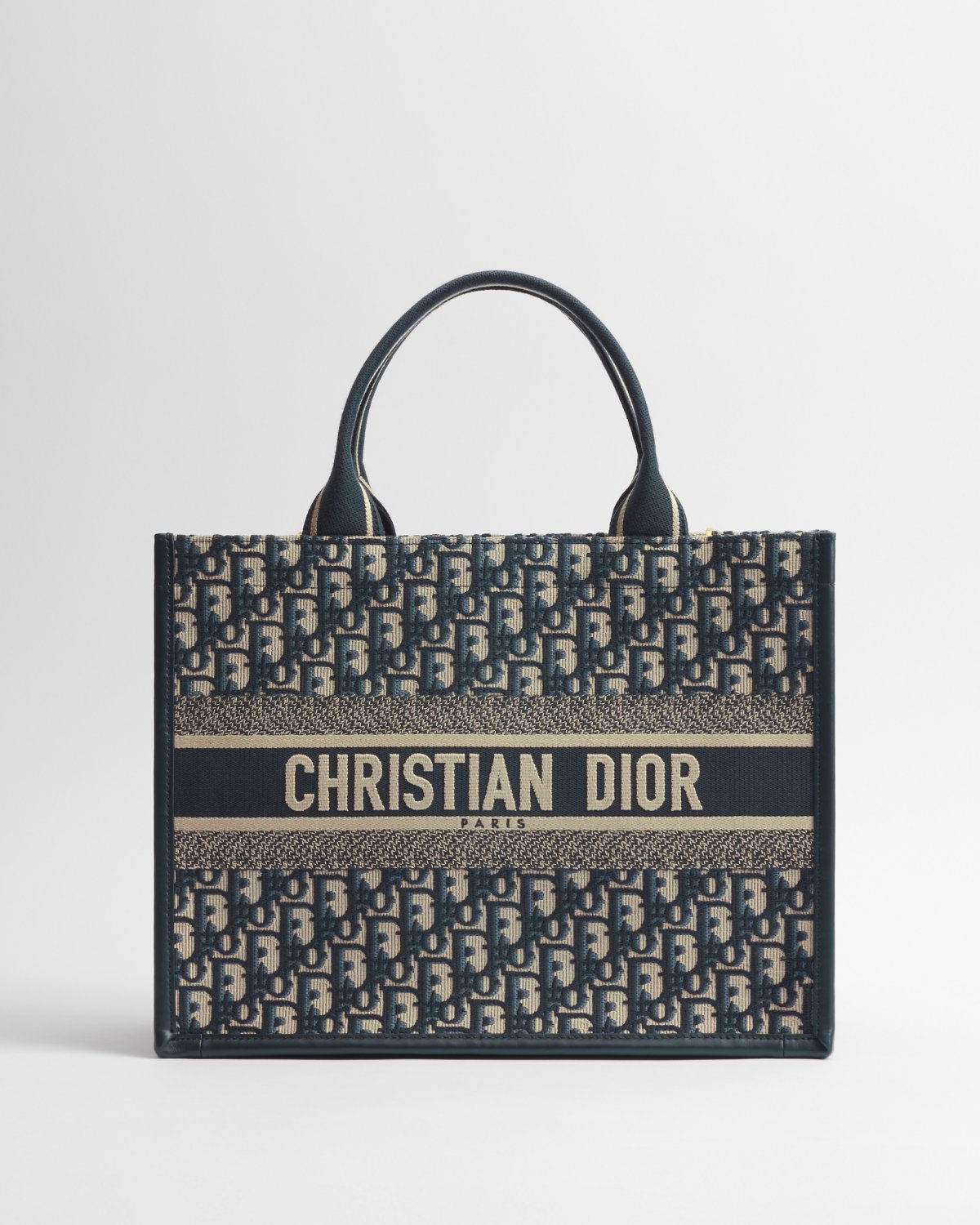Dior Medium Book Tote in blue Dior Oblique embroidery and calfskin – front view