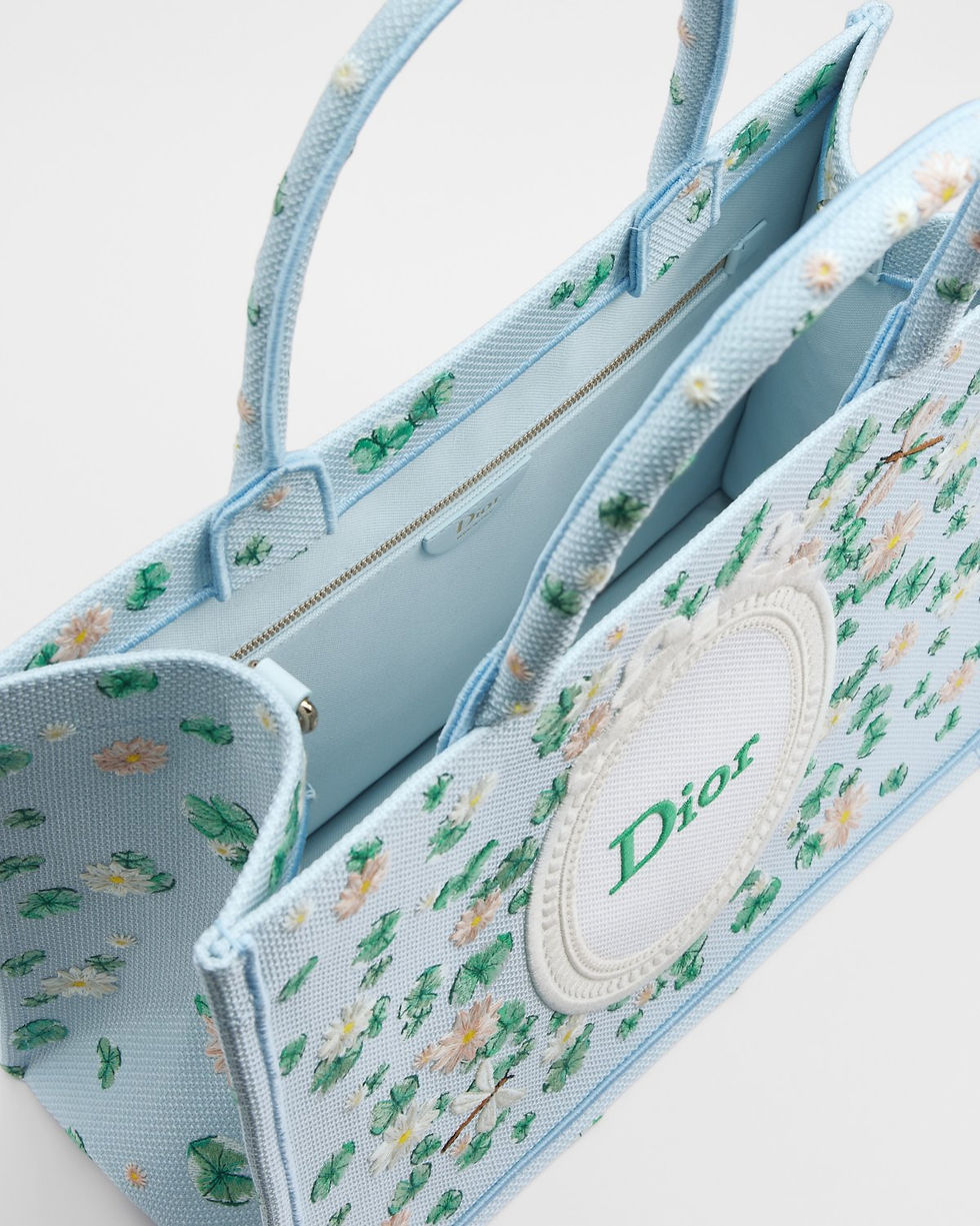 Thumbnail: Dior Medium Book Tote with strap in blue Dior Water Lily embroidery – view 5