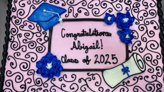 Elegant Graduation 1/2 Sheet Cake