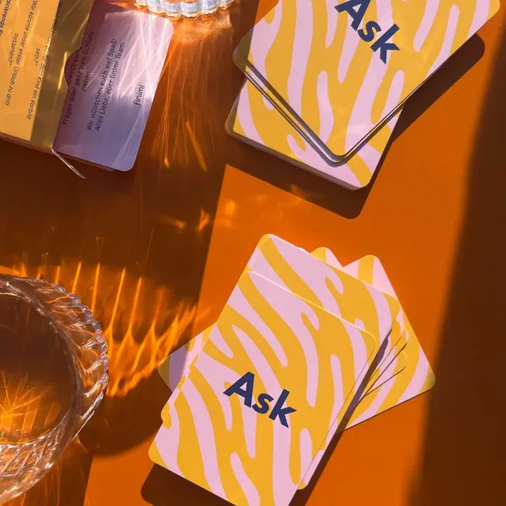 Miniaturbild: Kartenspiel Ask & Task Zur Geburt von finimi