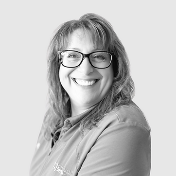 Vannessa.b&W (3).png