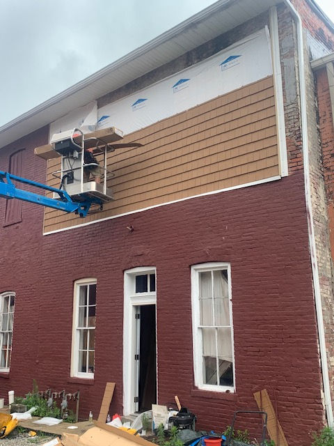 01640d0b-b725-479b-9389-0001381c6e67