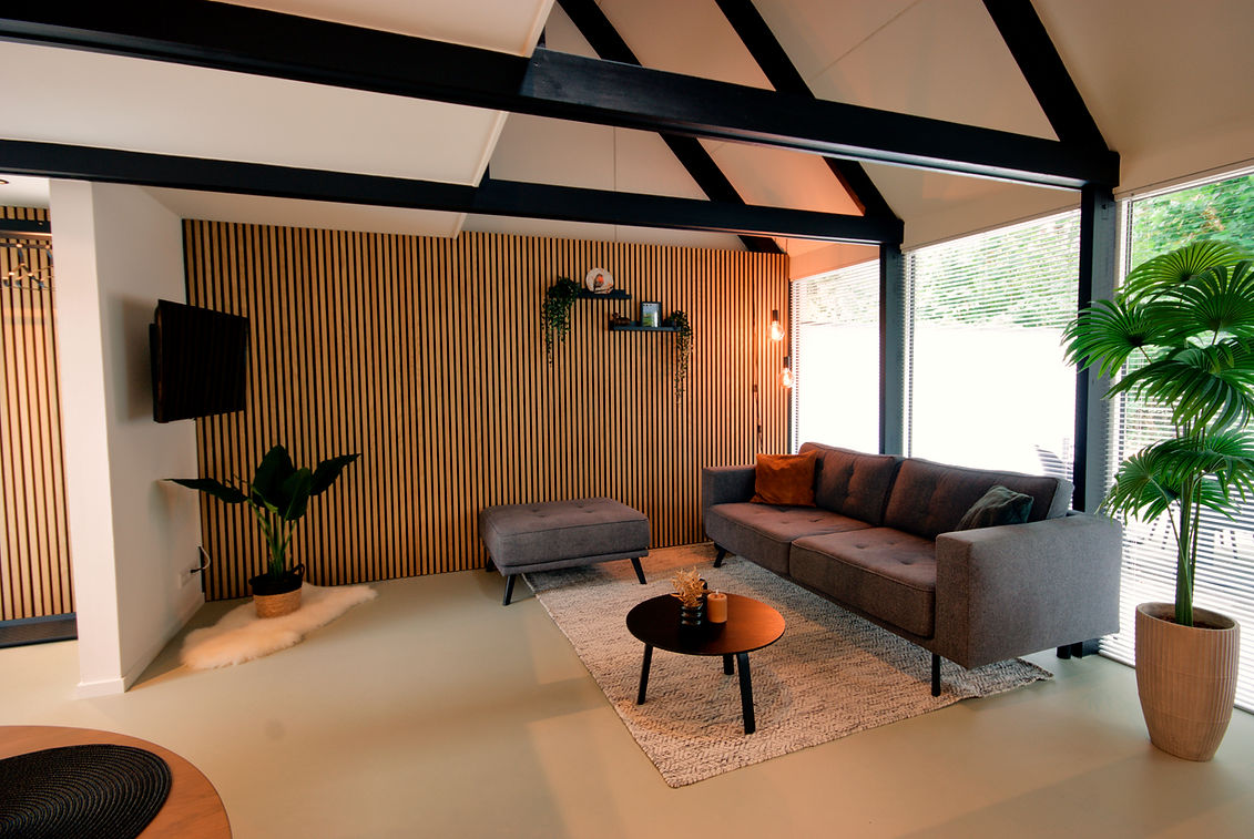 Luxe-woonkamer-met-arico-en-vloerverwarm