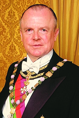 Resultado de imagem para monarquia parlamentarista brasil