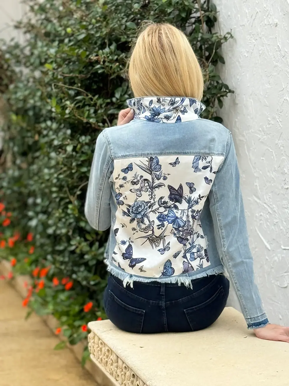 SB The White Denim Jacket / Adore Blue Butterflies