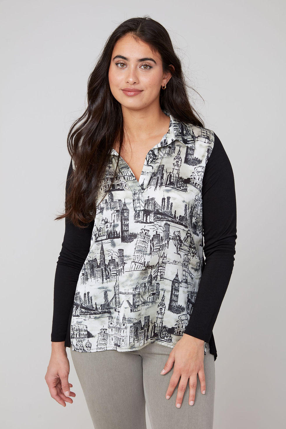 Renuar R5214 59K Woven Blouse in Black