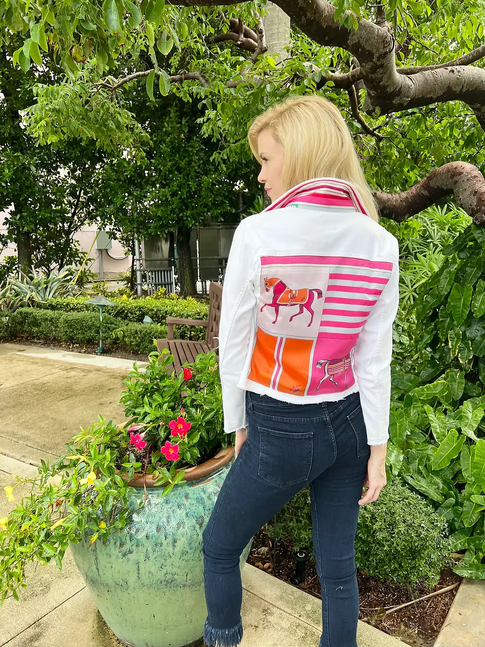 SB The White Denim Jacket / Pink Horse