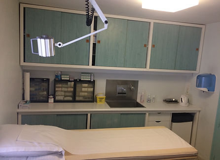 salle traumatologie parage suture platres