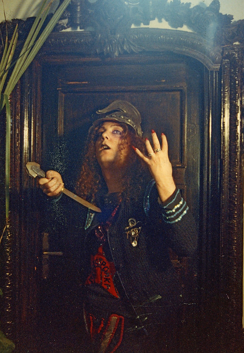 Rampo_con_hacha_2._fotógrafo-_Héctor_Gar