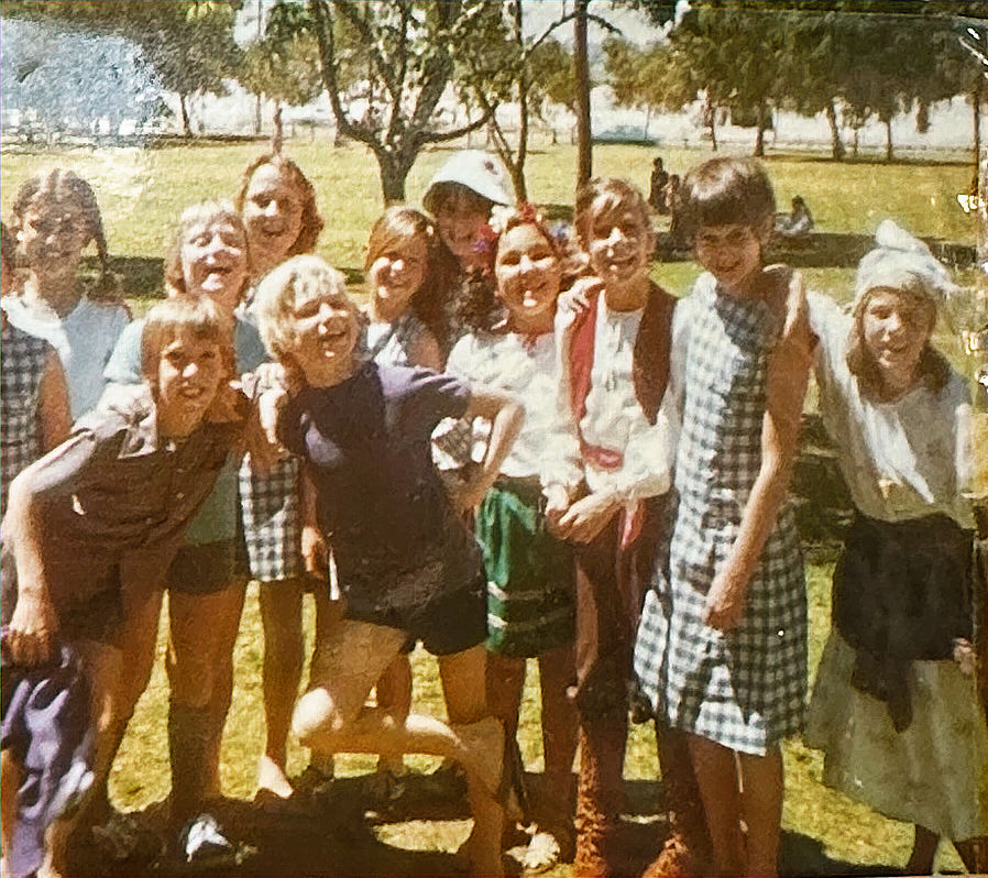 Students at Churchlands Primary School, 1980s.