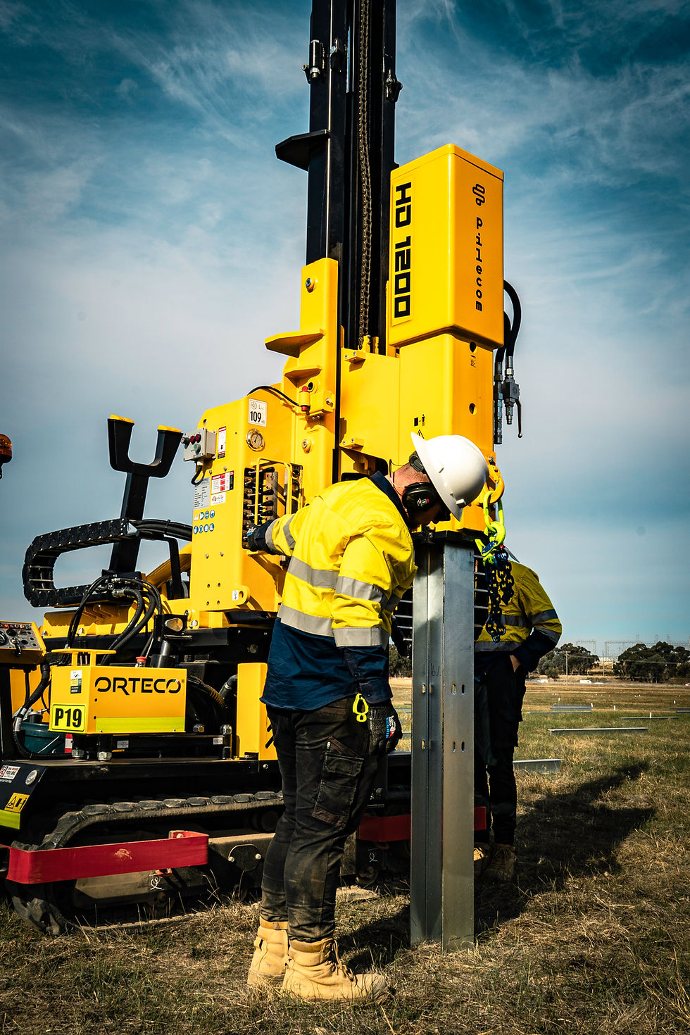 Orteco HD1200 Driving Piles