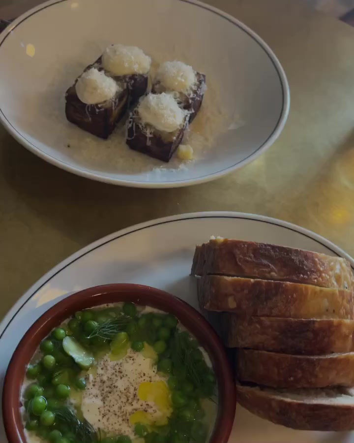 Thumbnail: Naughton’s Hotel