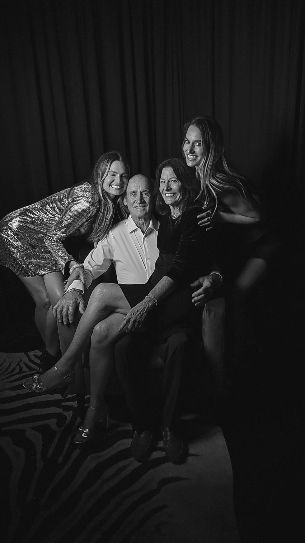 0129-PortraitBoothB&W-StudioSessionTethered-296