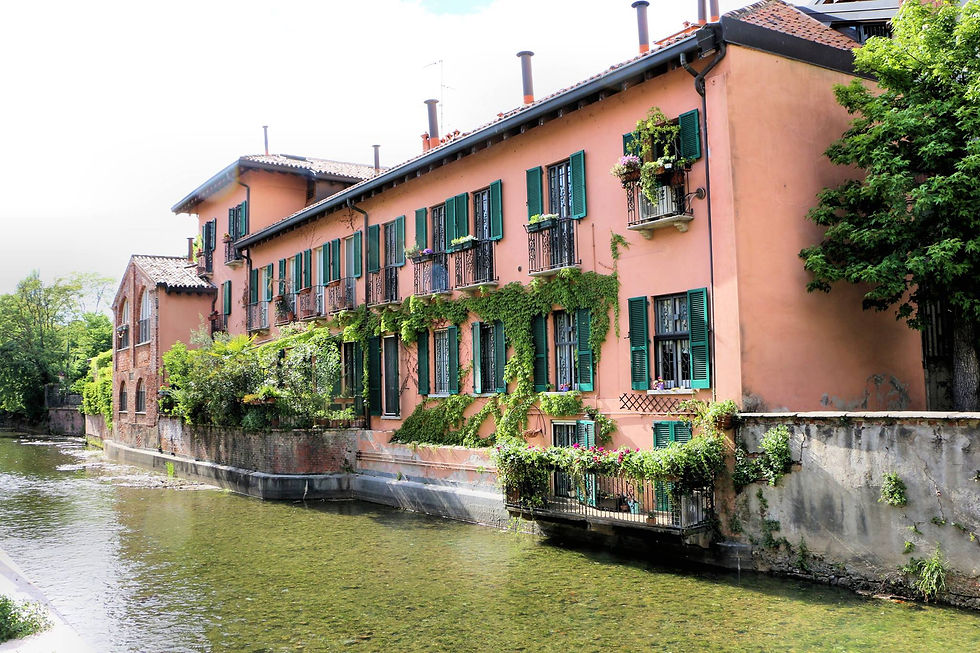 Miniatura: La Martesana: Incanto sul Naviglio della "Piccola Parigi"