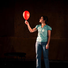 Distribution : June ASSAL,  Sylvain BEGERT,  Benjamin BRENIERE,  Florian CHAUVET,  Damien SOBIERAFF,  Alexandra MOUSSAÏ,  Aïla NAVIDI,  Olivia PAVLOU-GRAHAM
Mise en scène : Aïla NAVIDI
Scénographie : Caroline FRACHET