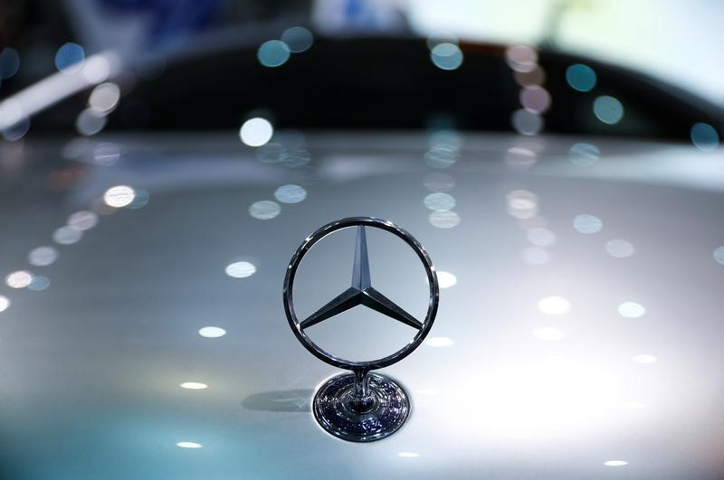 Mercedes-Benz logo