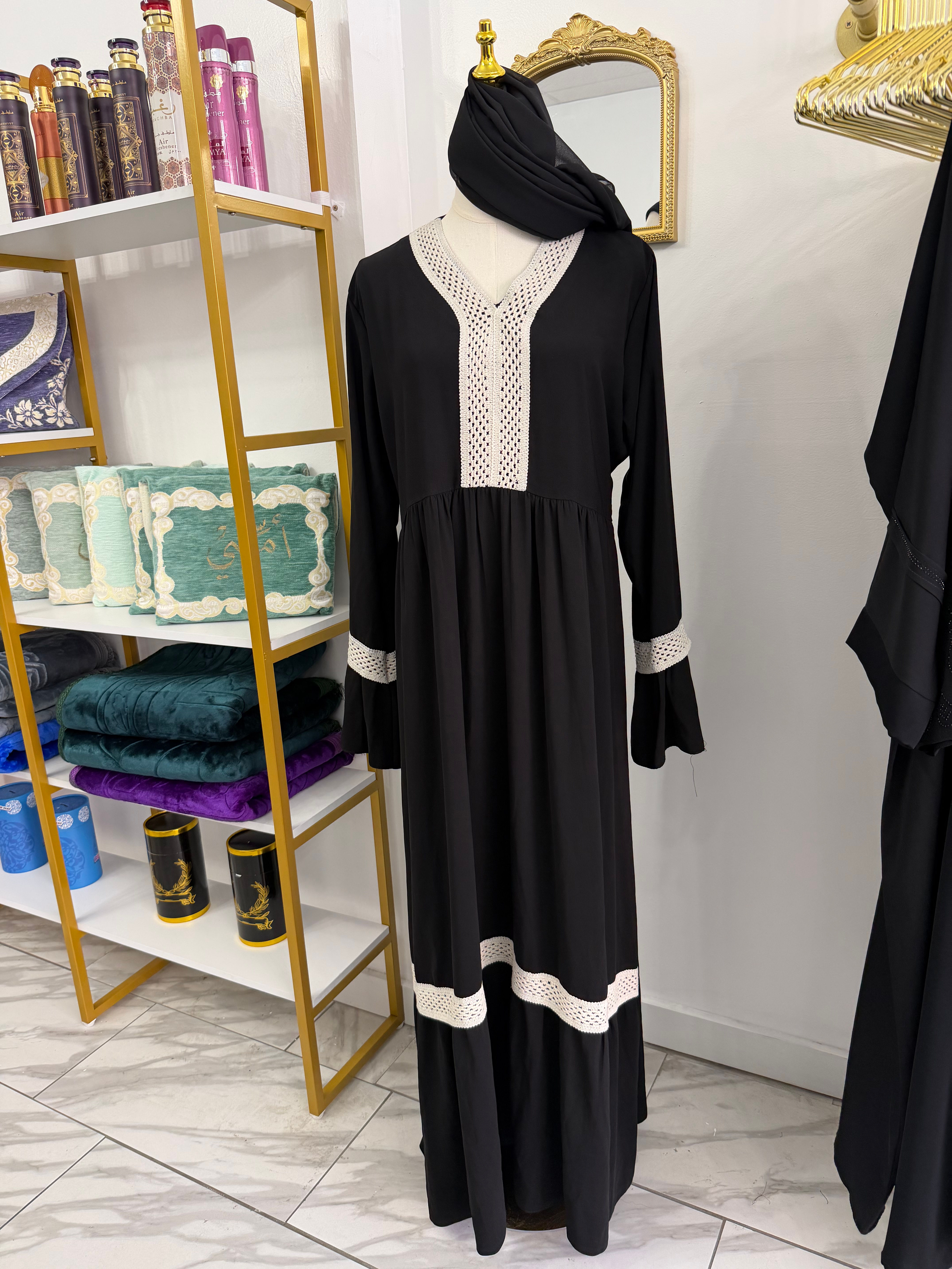 Tan trim Abaya