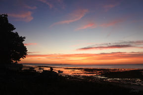 Warna Petang di Langit Kupang