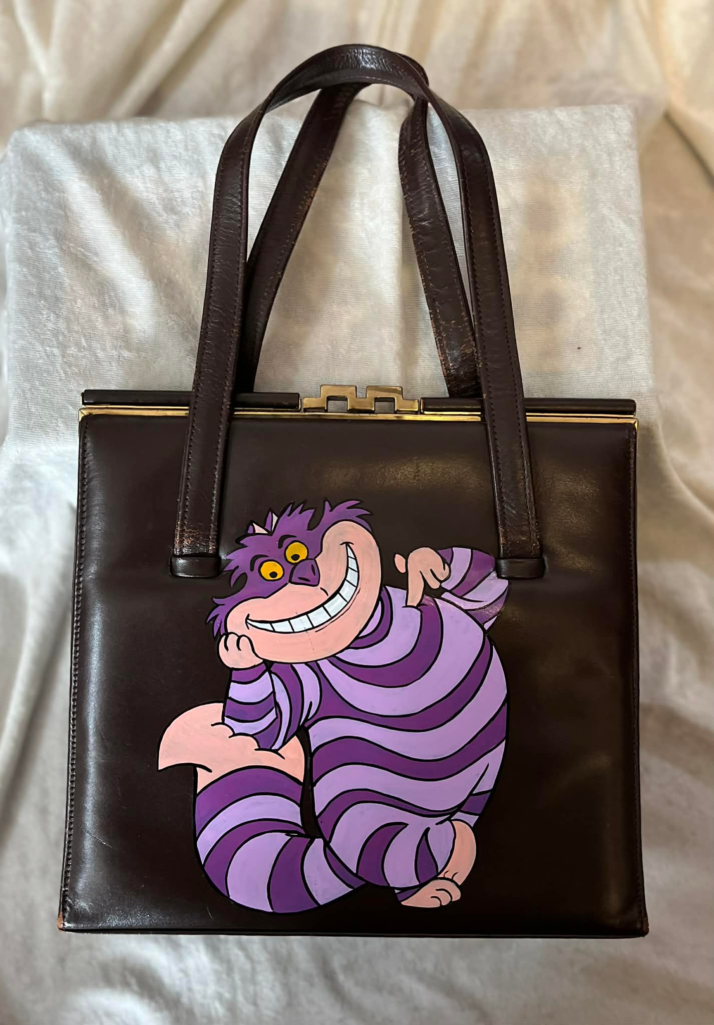 Cheshire Cat Walnut coloured Leather Handbag
