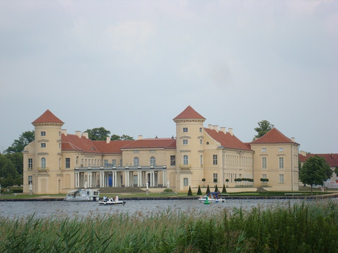 Schloss Rheinsberg am Grienericksee