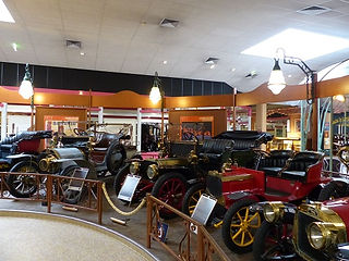 Im Peugeot-Museum von Sochaux