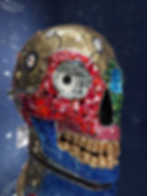 Meditationsraum in einem begehbaren Totenkopf von Niki de Saint Phalle