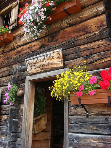 Die Wallehenhütte auf der Sulzenalm