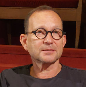 Philip Tiedemann auf der Pressekonferenz zur Eröffnung der Spielzeit im Schlosspark Theater