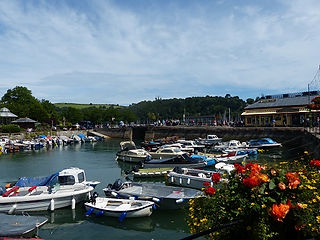 Dartmouth - alter Hafen und altes Bahnhofsgebäude