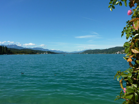 Der berühmte Wörthersee mit Wander- und Radwegen