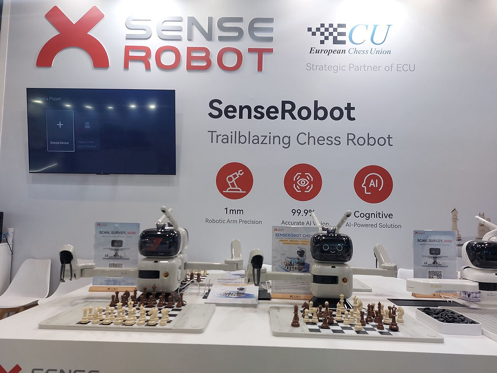 Schachroboter von Sense Robot