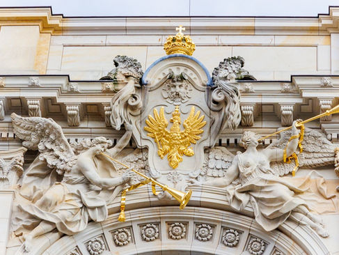 Portal IV mit Preußenadler und Krone