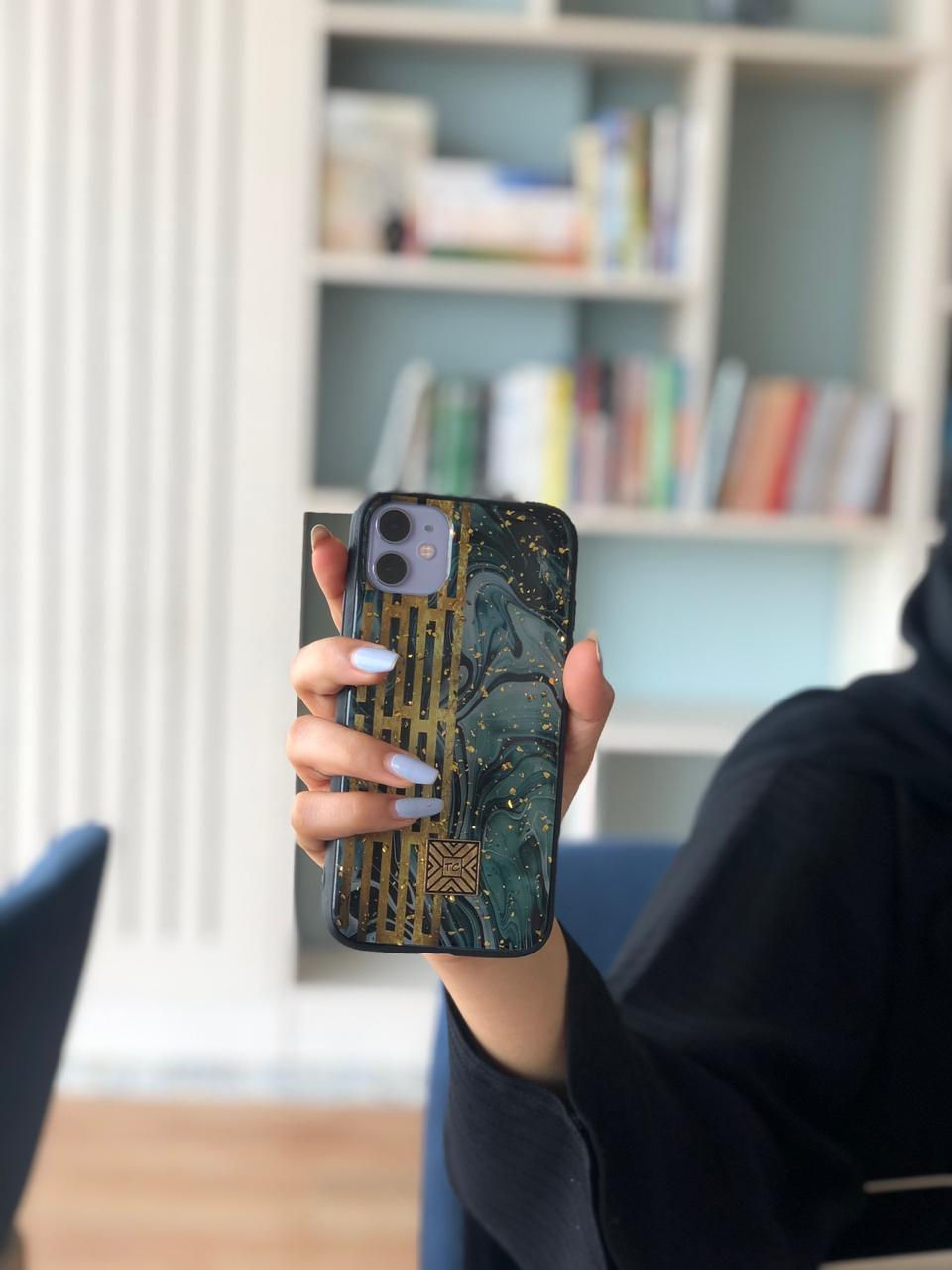 الصورة المصغرة: X/Xs modern shiny case 