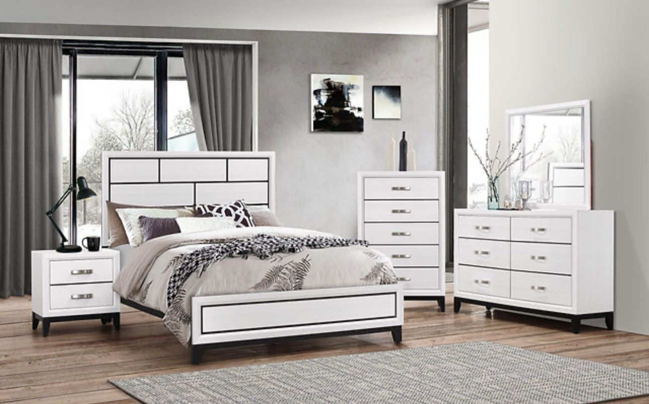 Queen/King bedroom set