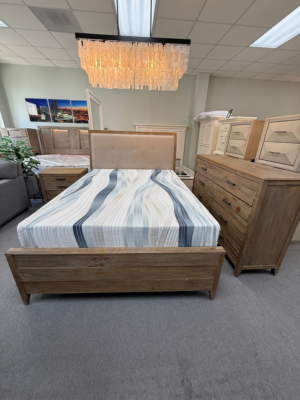 Thumbnail: Queen bedroom set