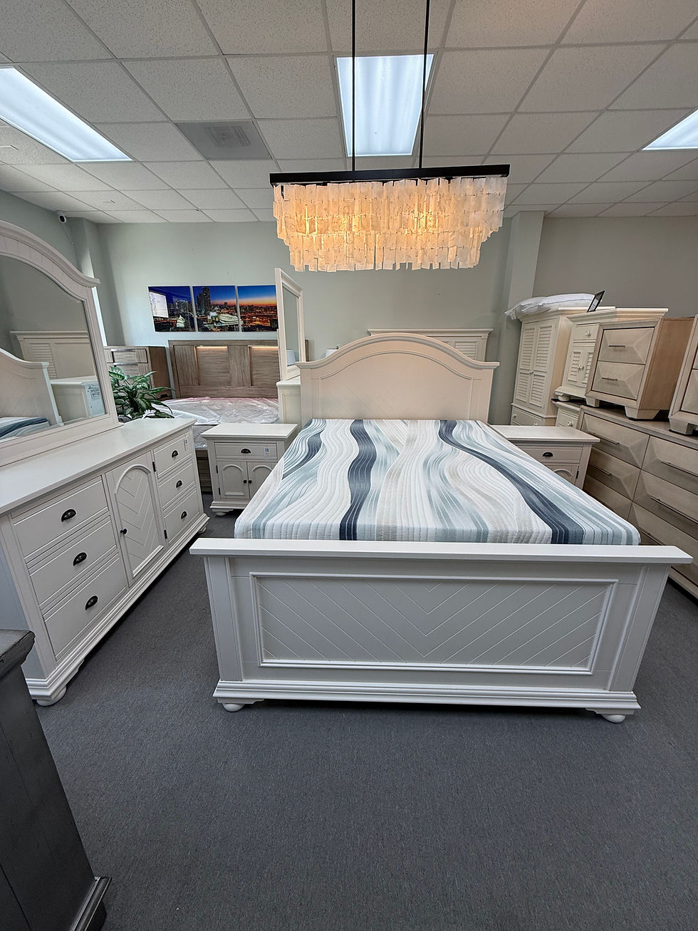 Thumbnail: Queen bedroom set
