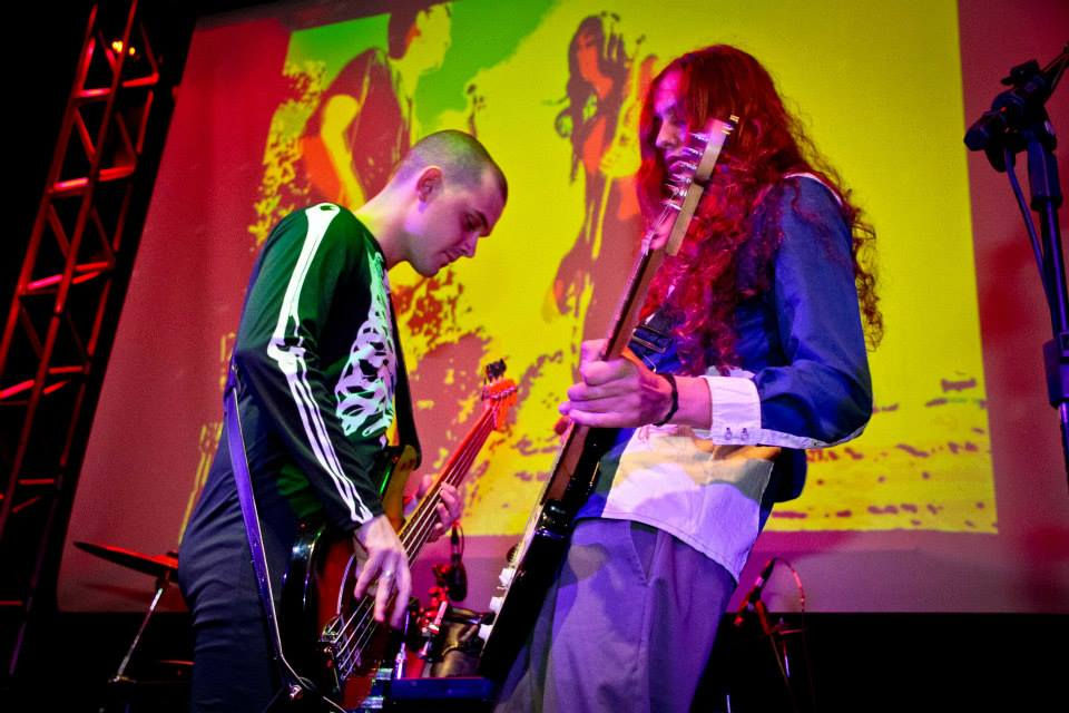 Peppers Rule - Na Mata Café