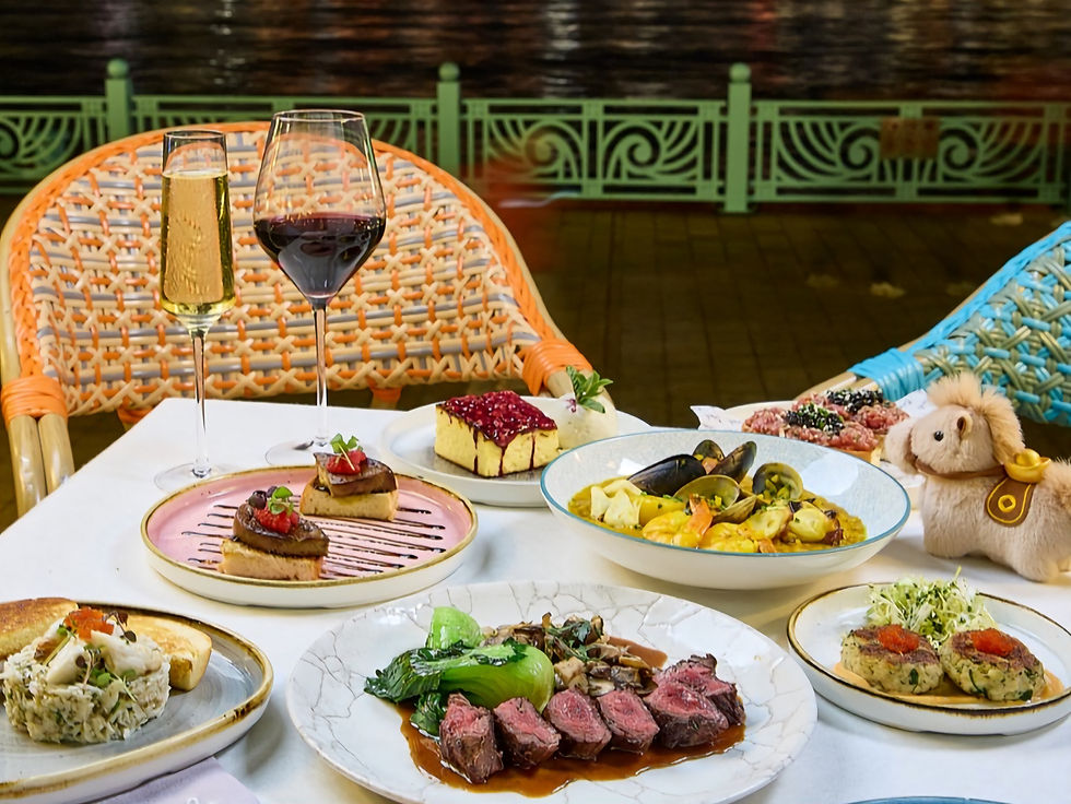 Chinese New Year dining in Hong Kong