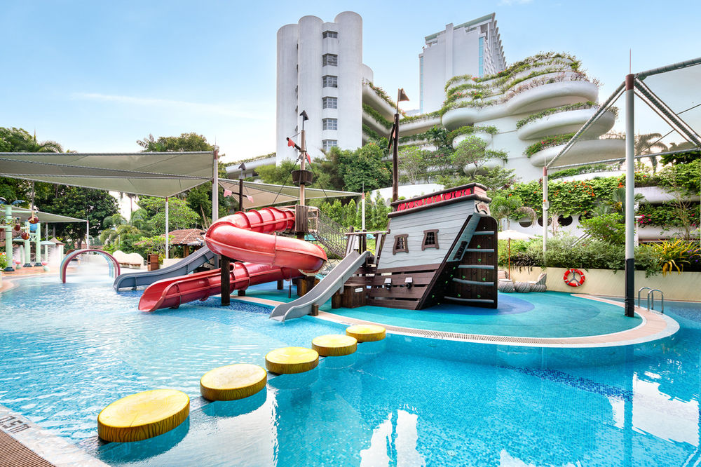 Splash down at ShangriLa Hotel Singapore