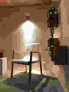 sormipaneelikatto, artek 403 -tuoli, takkahuone, finger panel,