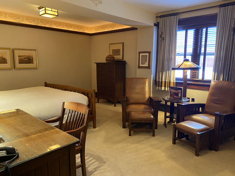 Gustav Stickley featuring Arts and Craft style furniture.