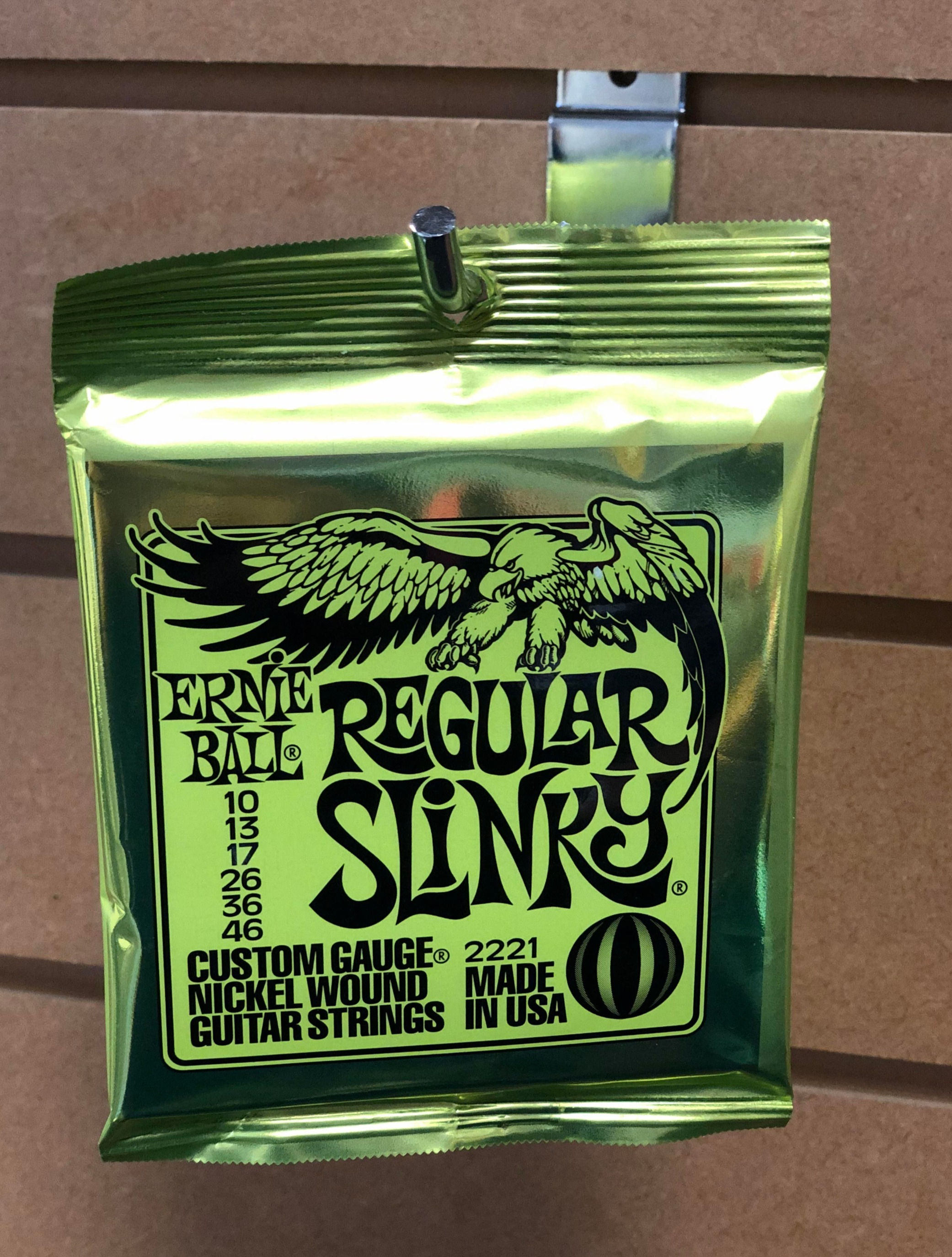 Ernie Ball Regular Slinky Nickel Wound Guitar Strings