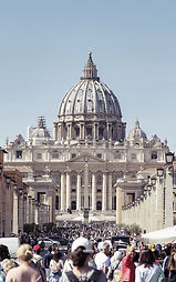 Saint Peter's Basilica_edited.jpg